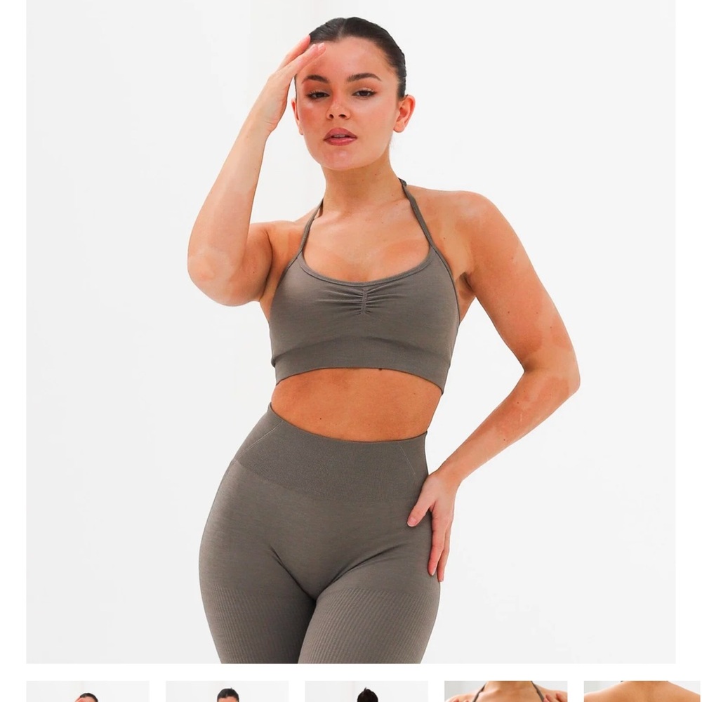 BOGO 🛍️ Taupe Halter Neck Top
